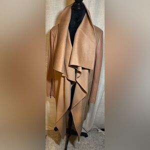 NWT BCBG MAXAZRIA  Women's Camel Coat